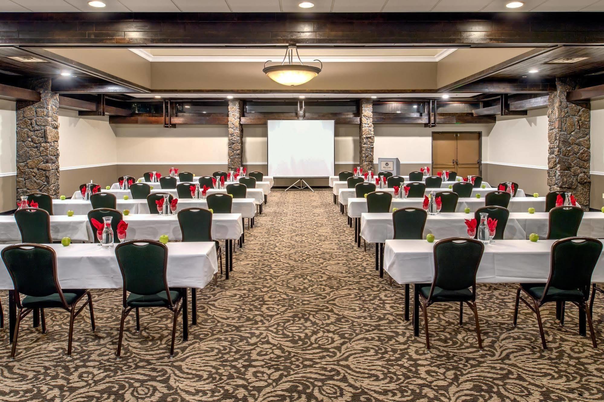 Red Lion Hotel Kennewick Columbia Center Dış mekan fotoğraf